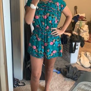 NWOT SHOW ME YOUR MUMU ROMPER
